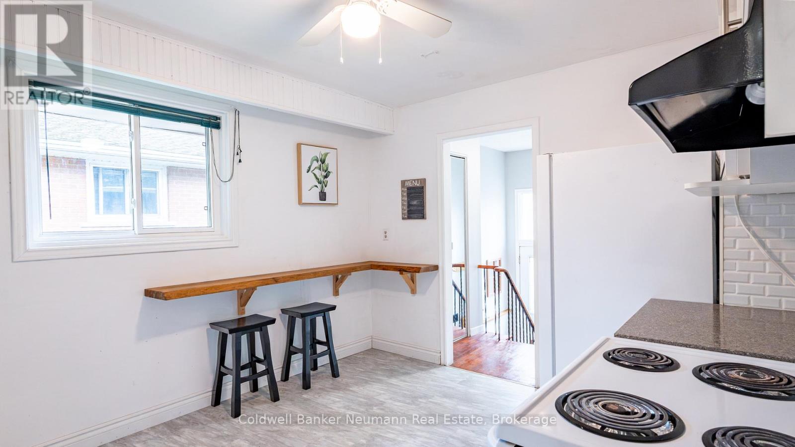 Photo 10 of 54 Conroy Crescent, Guelph ON