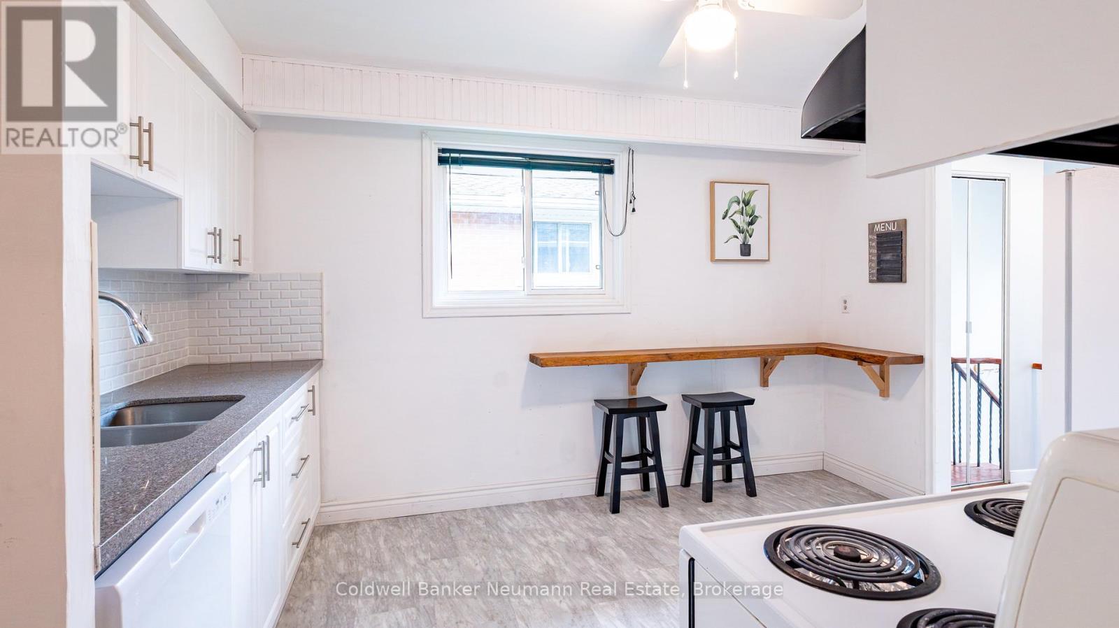 Photo 11 of 54 Conroy Crescent, Guelph ON