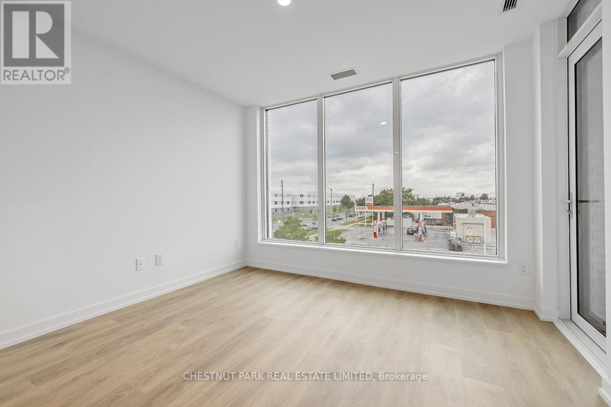Photo 10 of 329 1100 Sheppard Avenue W, Toronto ON