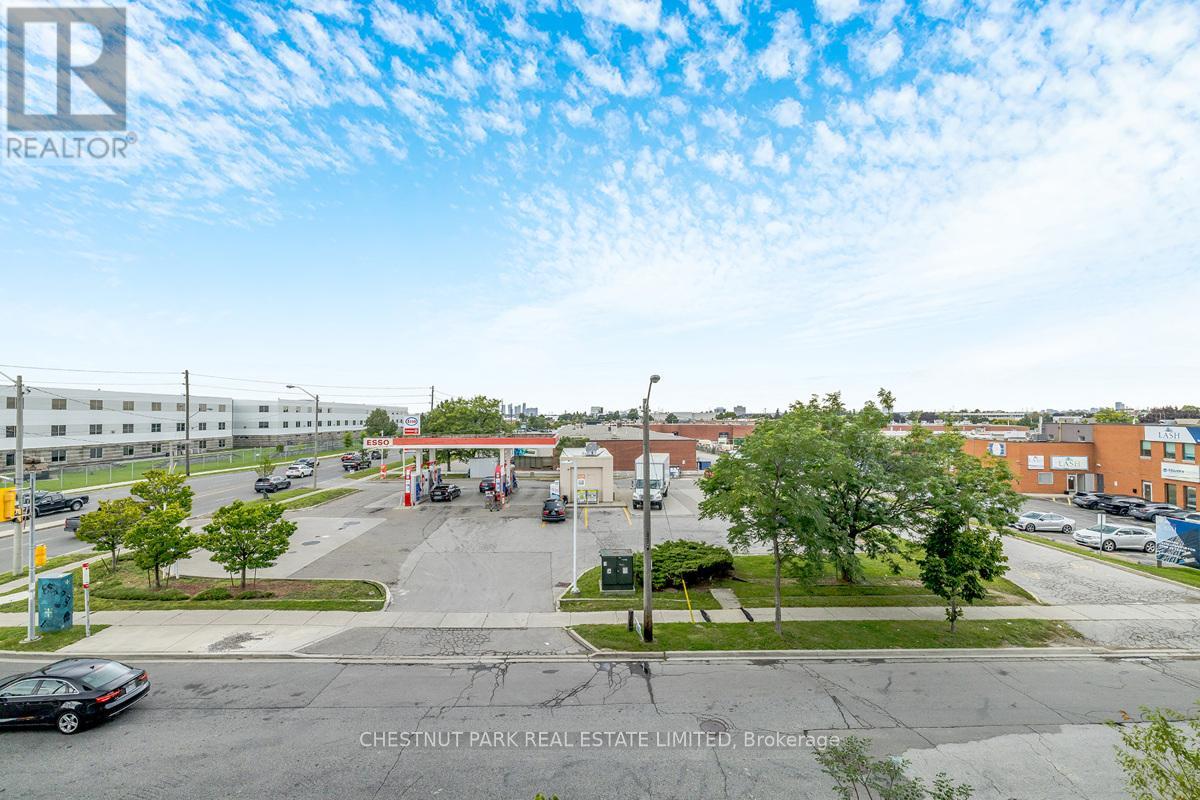 Photo 17 of 329 1100 Sheppard Avenue W, Toronto ON