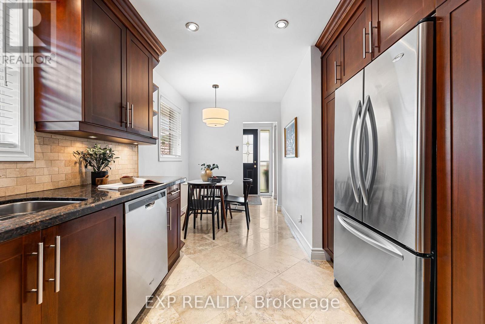 Photo 16 of 7 Northcrest Road, Toronto ON