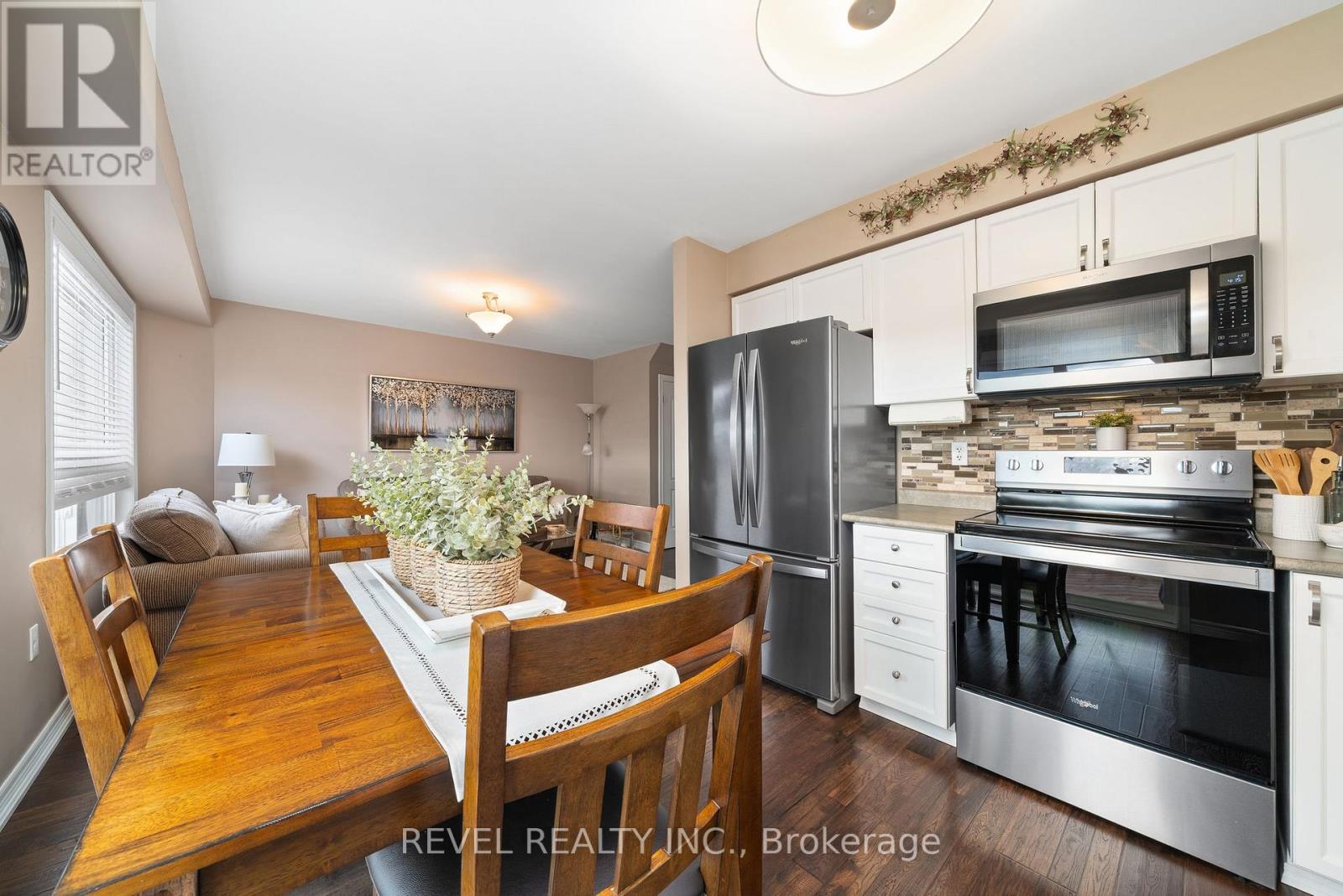 Photo 17 of 49 Truax Street, Kawartha Lakes ON
