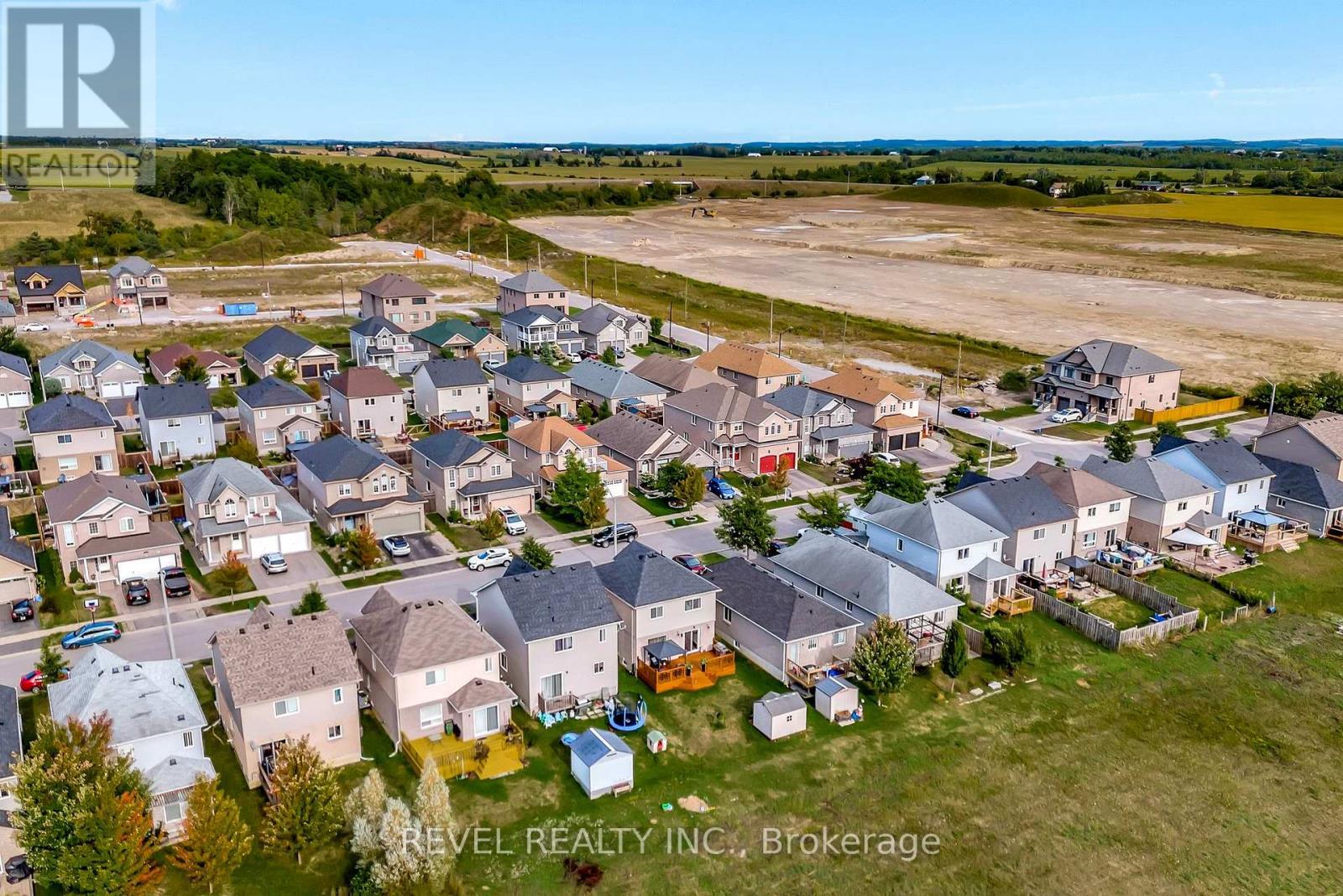 Photo 44 of 49 Truax Street, Kawartha Lakes ON