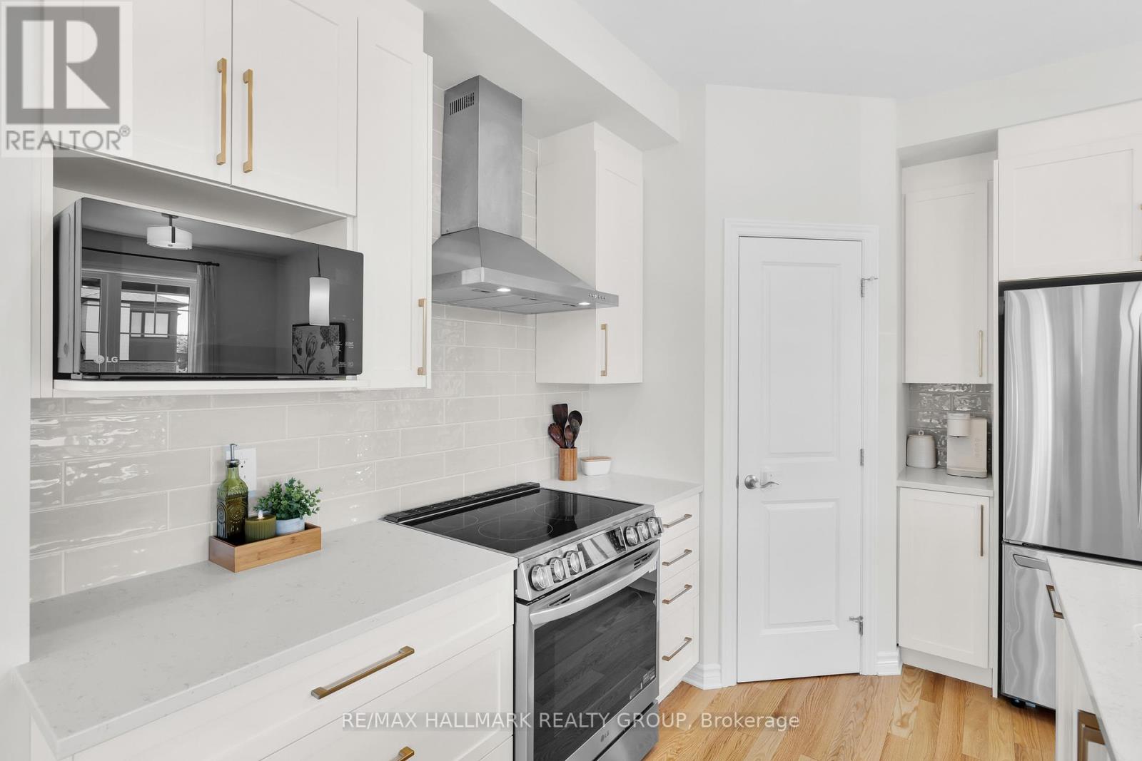Photo 19 of 617 Fisher Street, North Grenville ON