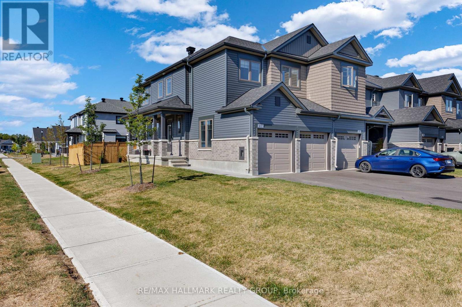 Photo 2 of 617 Fisher Street, North Grenville ON