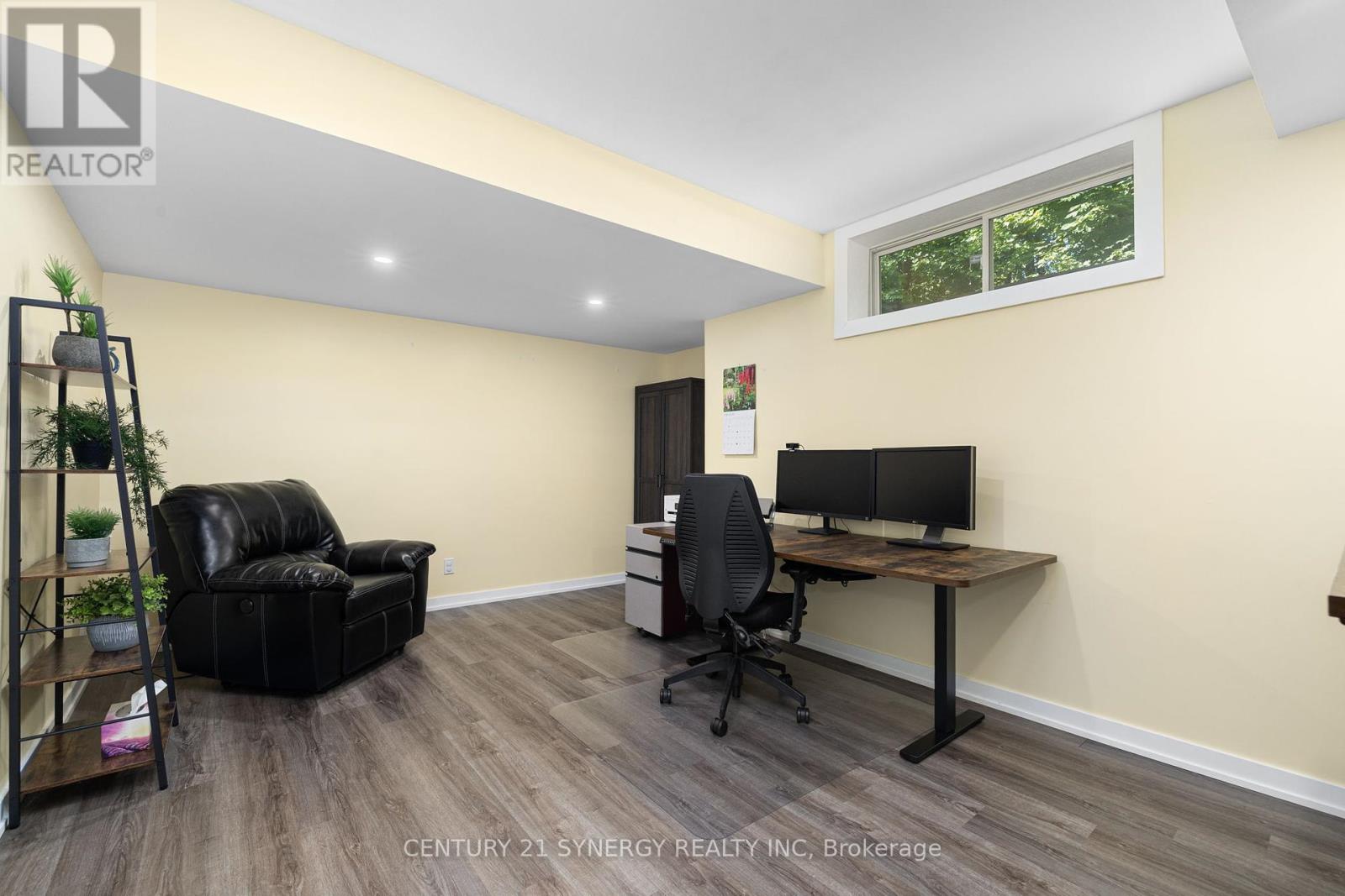 Photo 33 of 1281 Georges Vanier Drive N, Ottawa ON