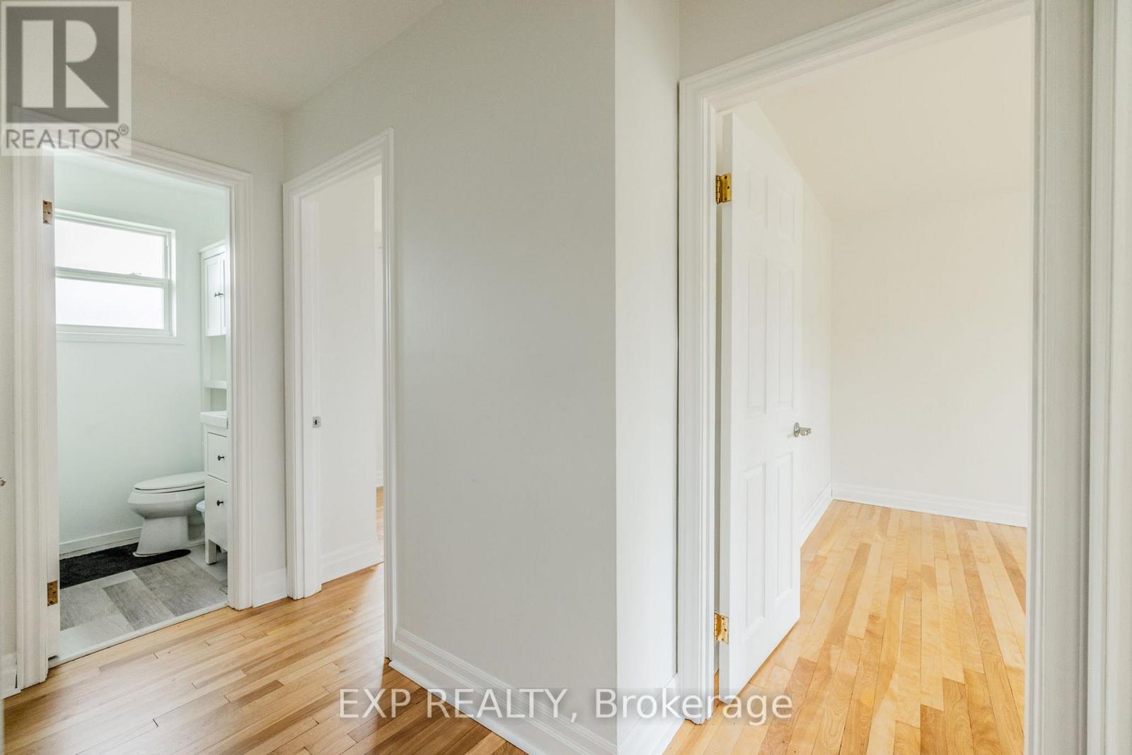 Photo 11 of 1954 Rosebella Avenue, Ottawa ON