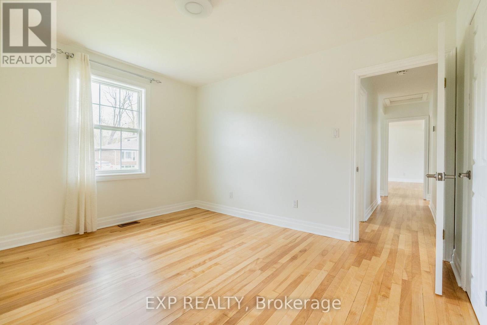 Photo 14 of 1954 Rosebella Avenue, Ottawa ON