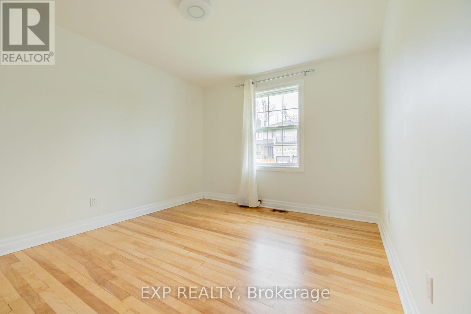 Photo 15 of 1954 Rosebella Avenue, Ottawa ON