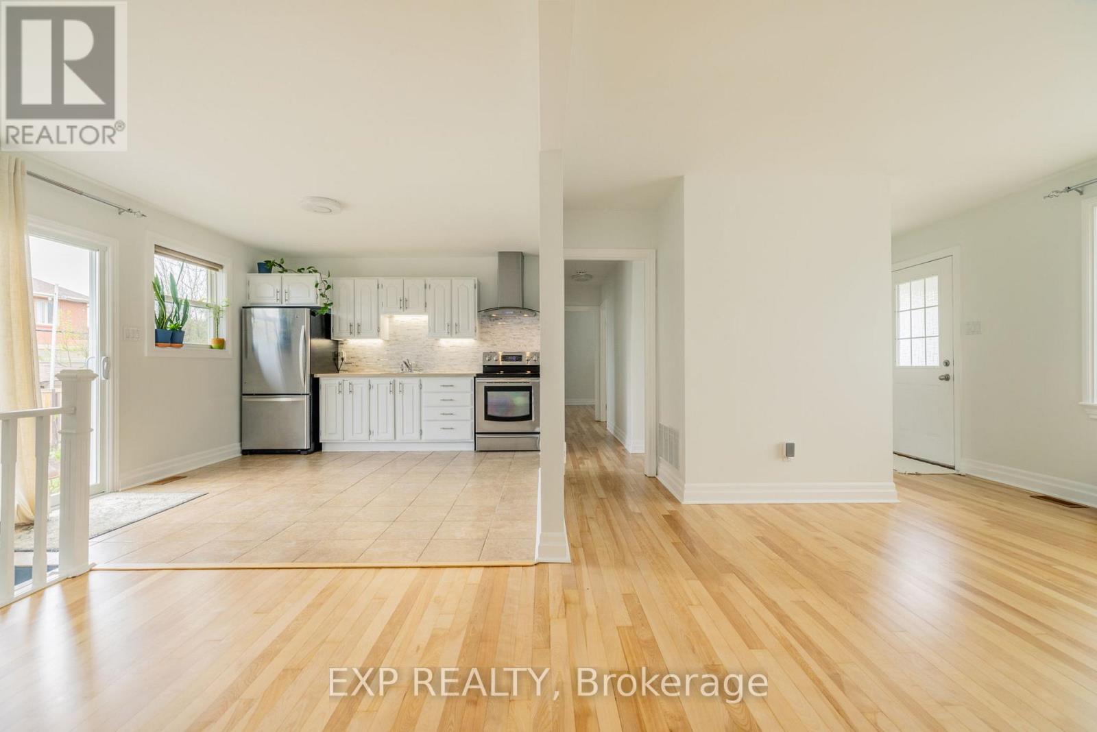 Photo 7 of 1954 Rosebella Avenue, Ottawa ON