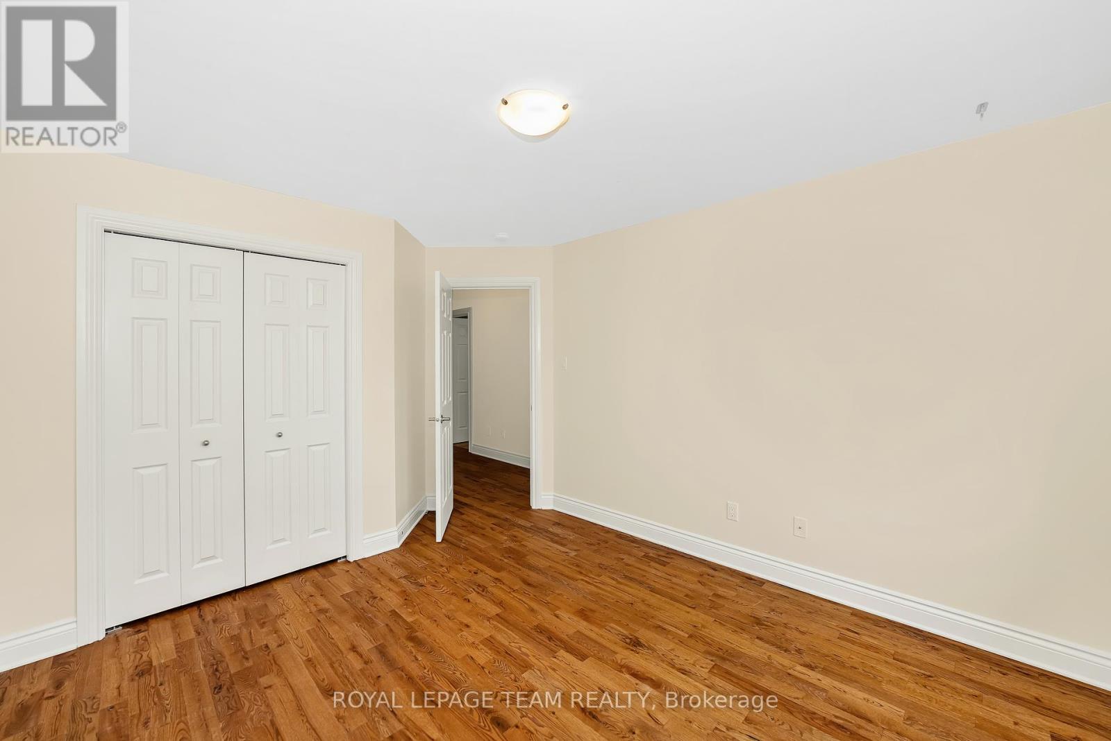 Photo 18 of 142 Desmond Trudeau Drive, Arnprior ON