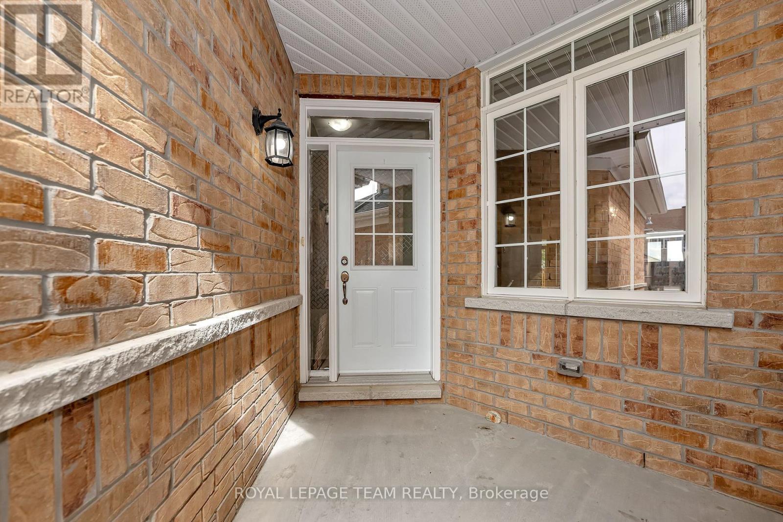 Photo 2 of 142 Desmond Trudeau Drive, Arnprior ON