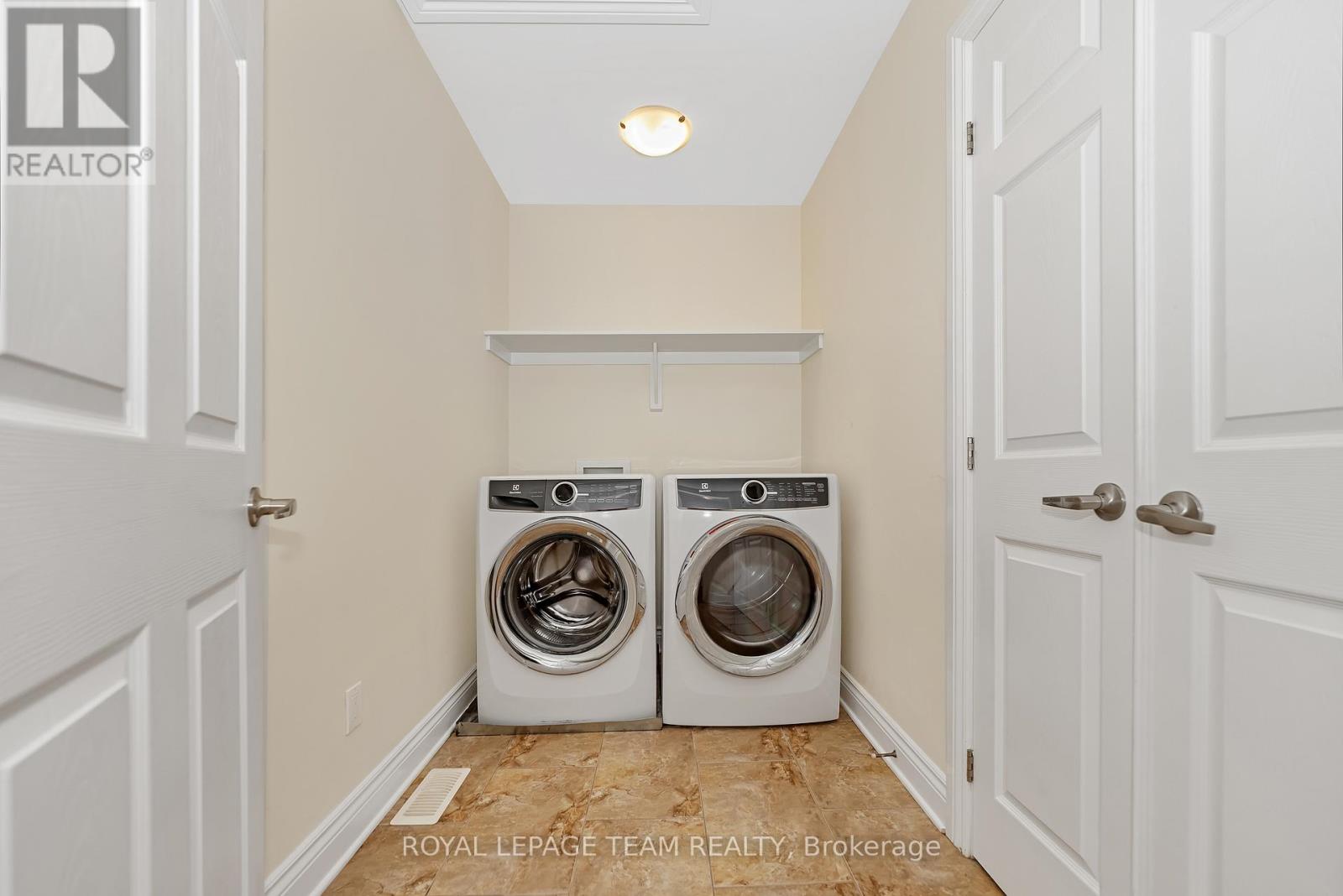 Photo 22 of 142 Desmond Trudeau Drive, Arnprior ON