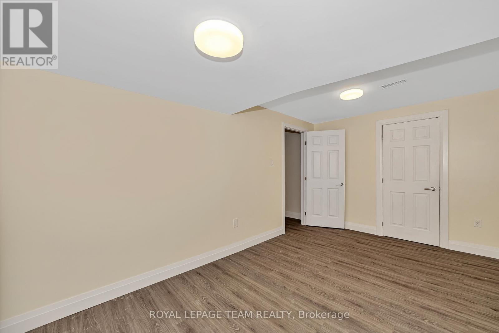 Photo 26 of 142 Desmond Trudeau Drive, Arnprior ON
