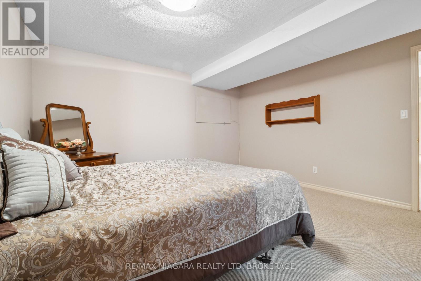 Photo 22 of 17 2684 Mewburn Road, Niagara Falls ON