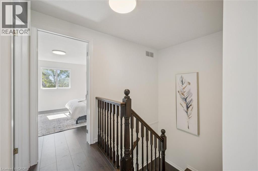 Photo 14 of 45 Clough Crescent, Guelph ON