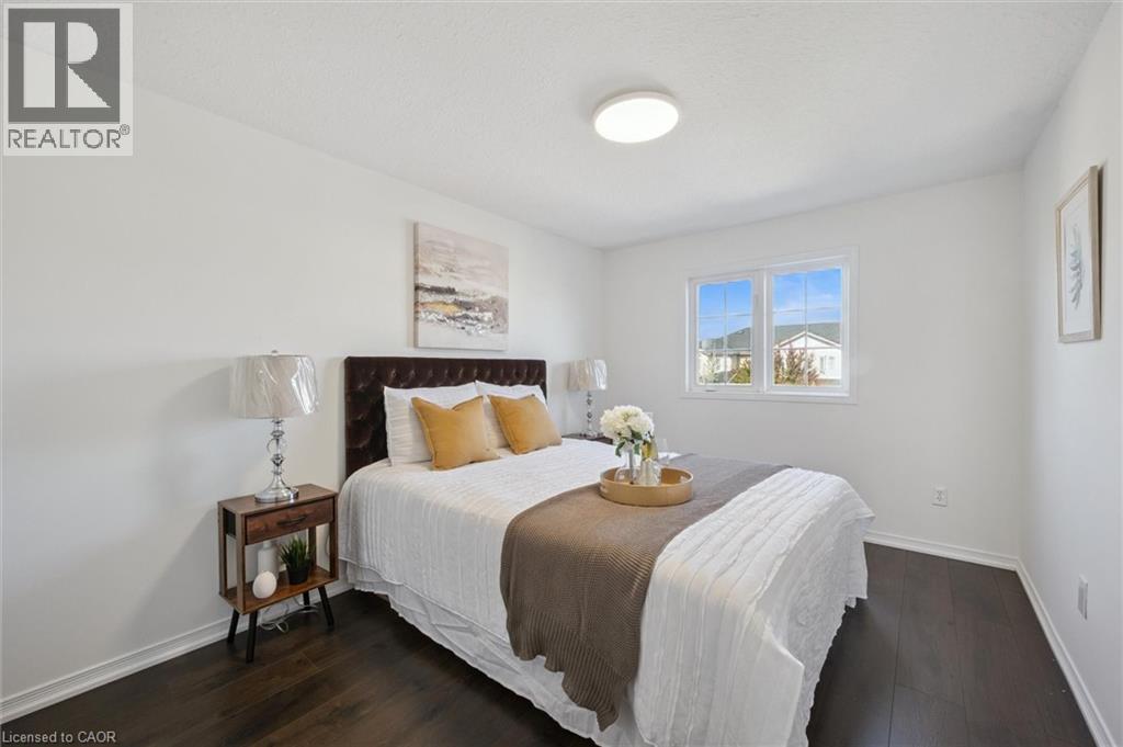 Photo 17 of 45 Clough Crescent, Guelph ON