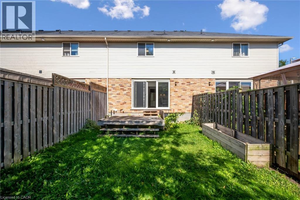 Photo 25 of 45 Clough Crescent, Guelph ON