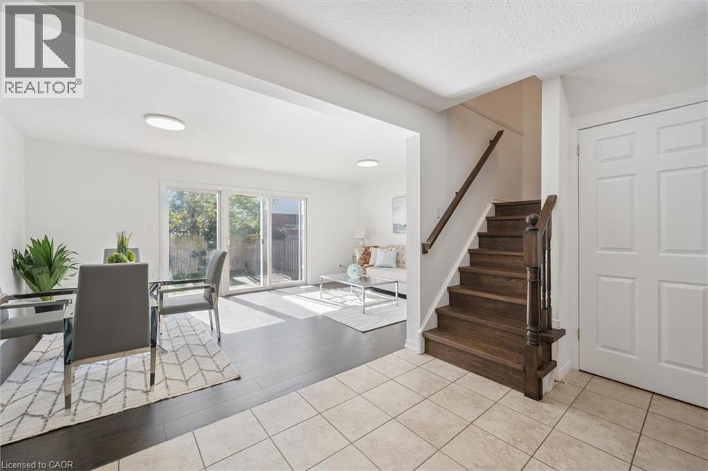 Photo 7 of 45 Clough Crescent, Guelph ON