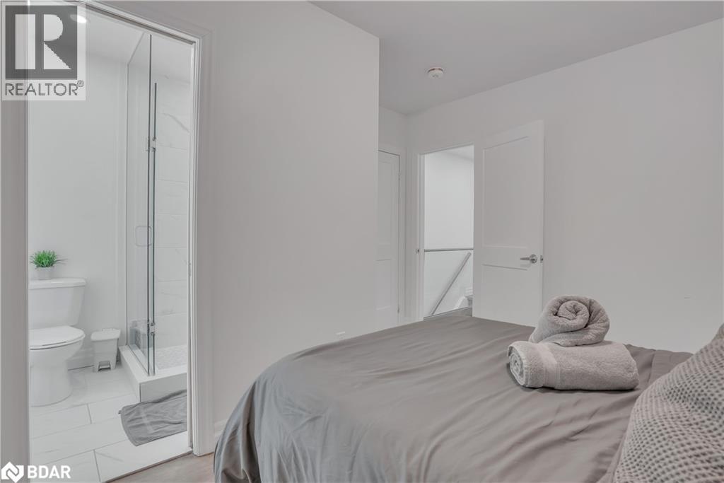 Photo 12 of 130 Mulock Avenue, Toronto ON