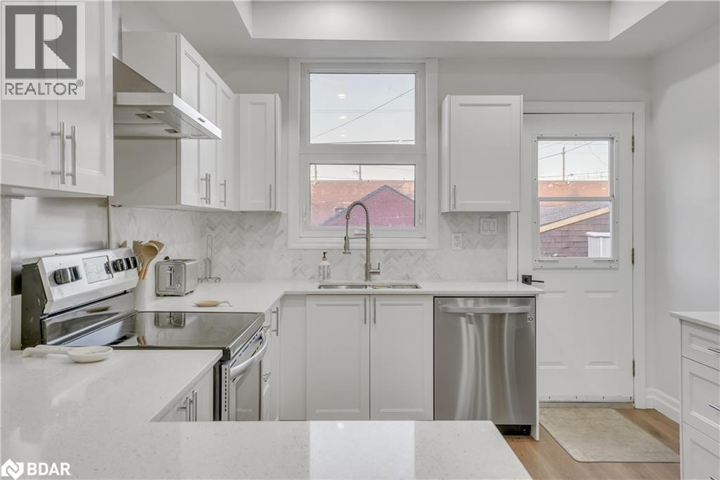 Photo 7 of 130 Mulock Avenue, Toronto ON