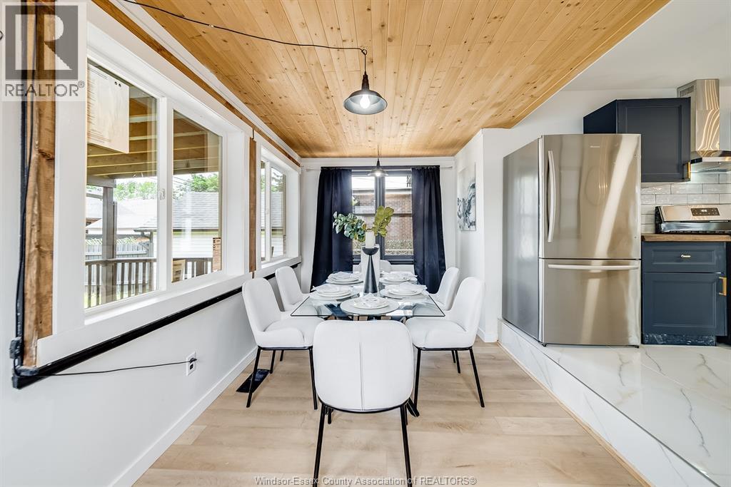 Photo 15 of 2241 Windermere, Windsor ON