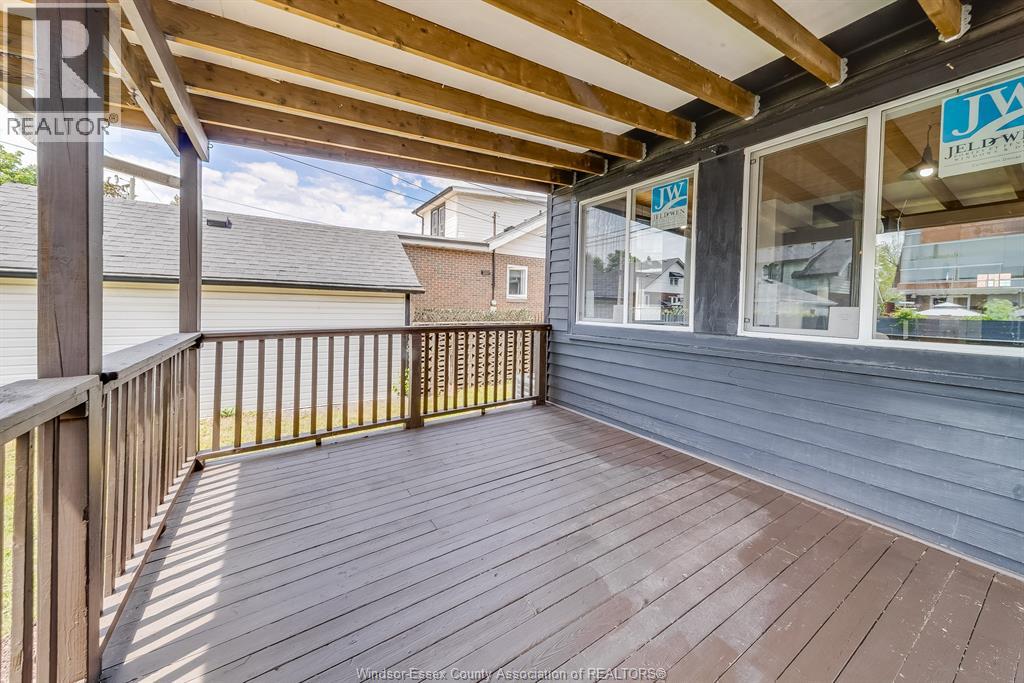 Photo 38 of 2241 Windermere, Windsor ON