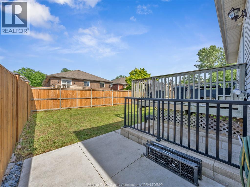 Photo 41 of 2432 Askin, Windsor ON