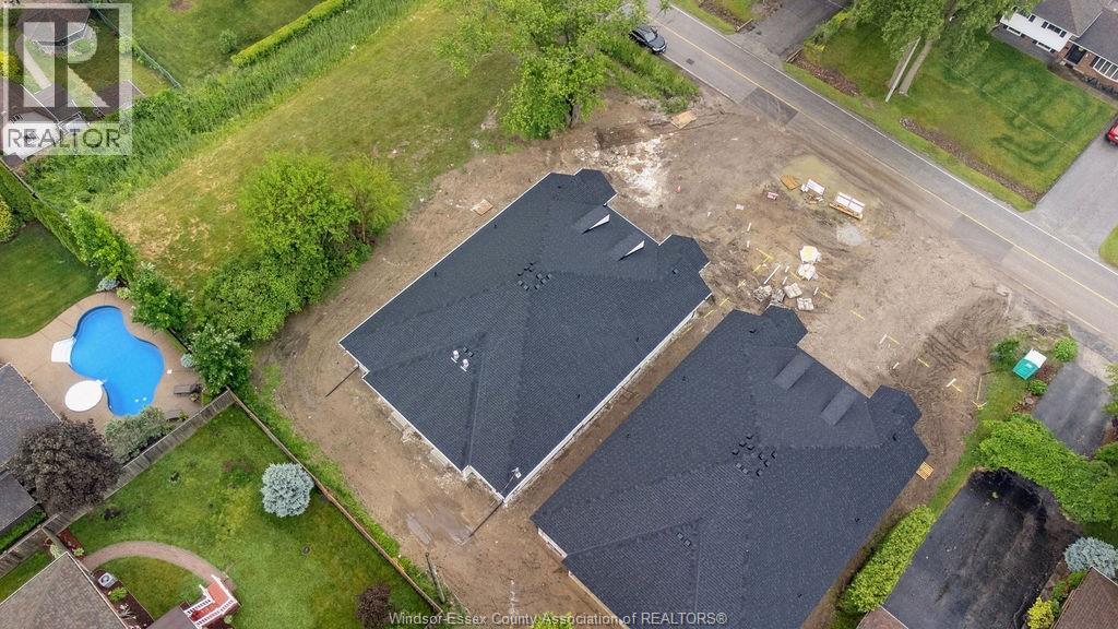 Photo 41 of 1407 Stuart, Lasalle ON