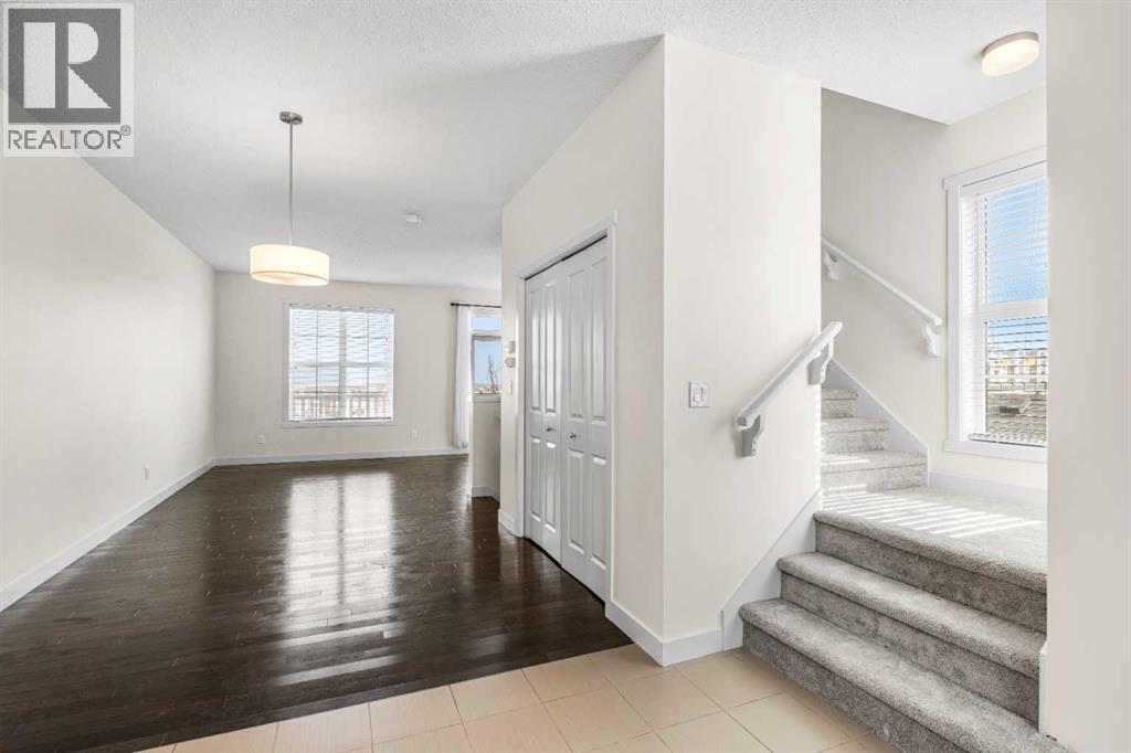 Photo 7 of 202 Nolanfield Villas Nw, Calgary AB