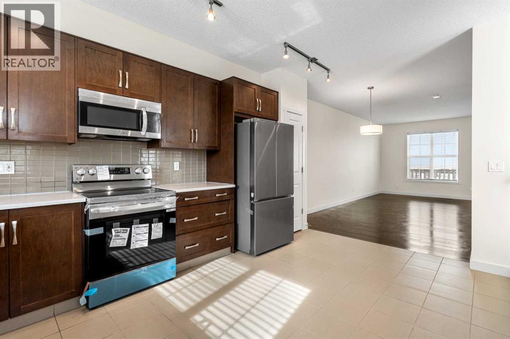 Photo 9 of 202 Nolanfield Villas Nw, Calgary AB