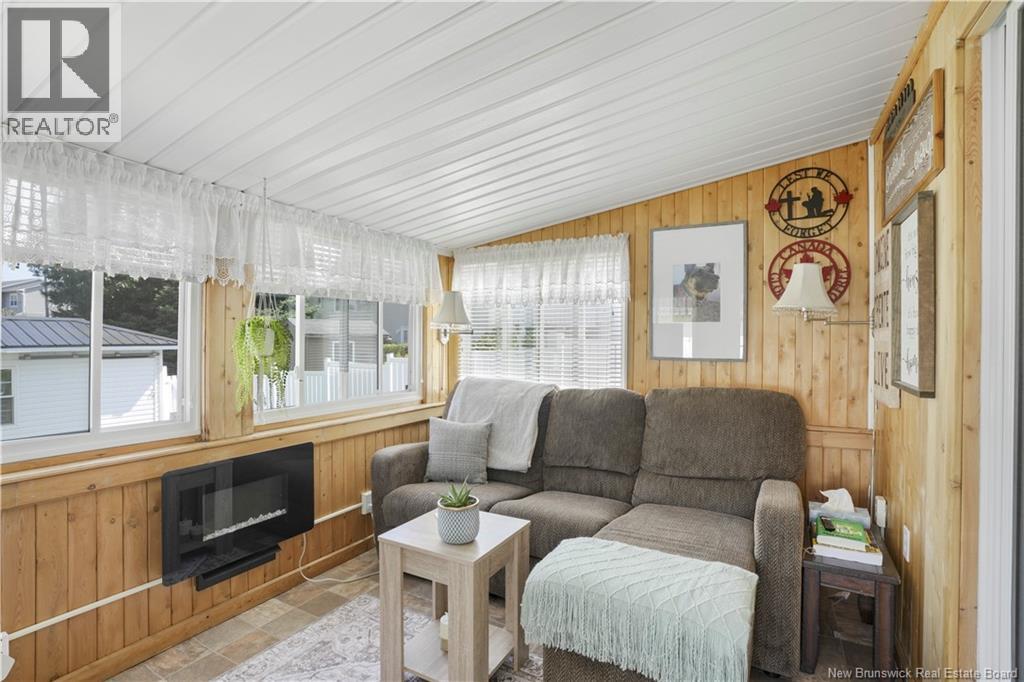 Photo 17 of 69 Lansdown Avenue, Oromocto NB