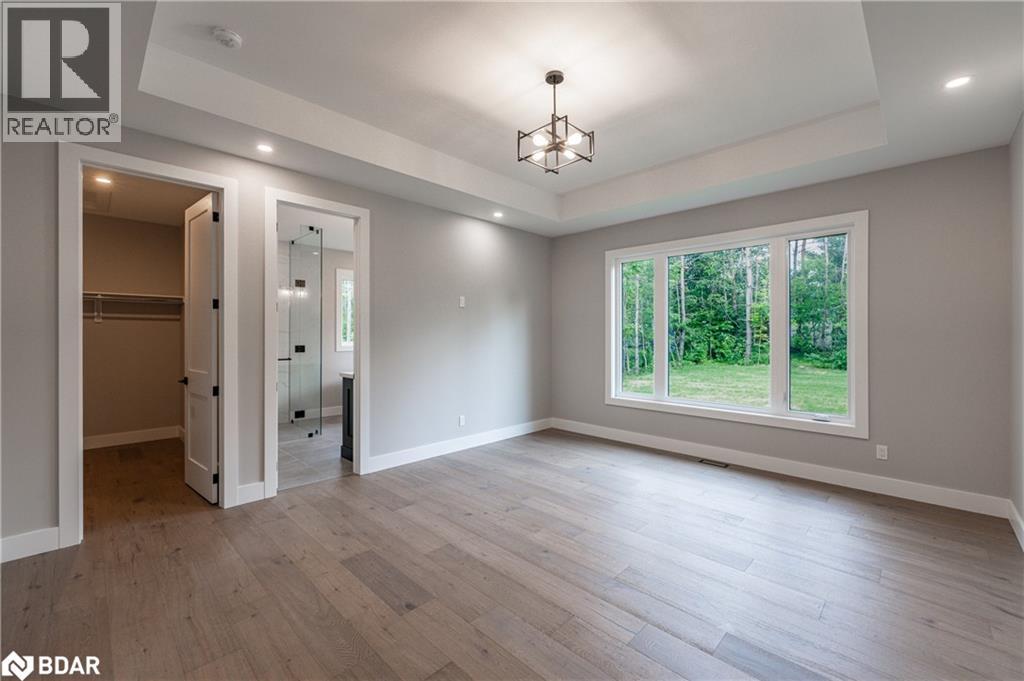 Photo 14 of 32 Alpine Way, Oromedonte ON