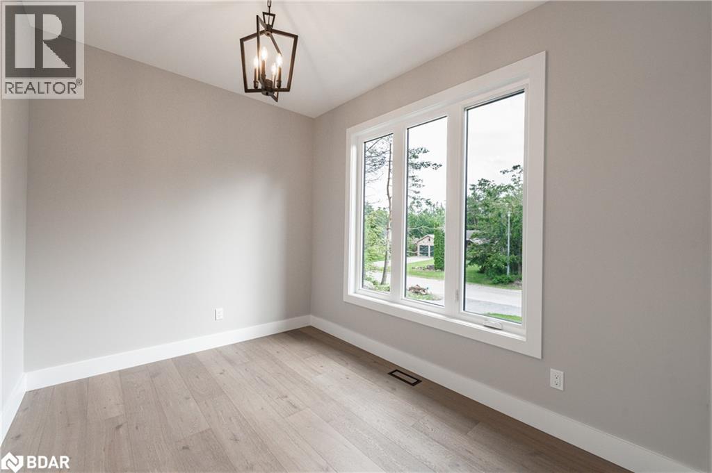 Photo 18 of 32 Alpine Way, Oromedonte ON