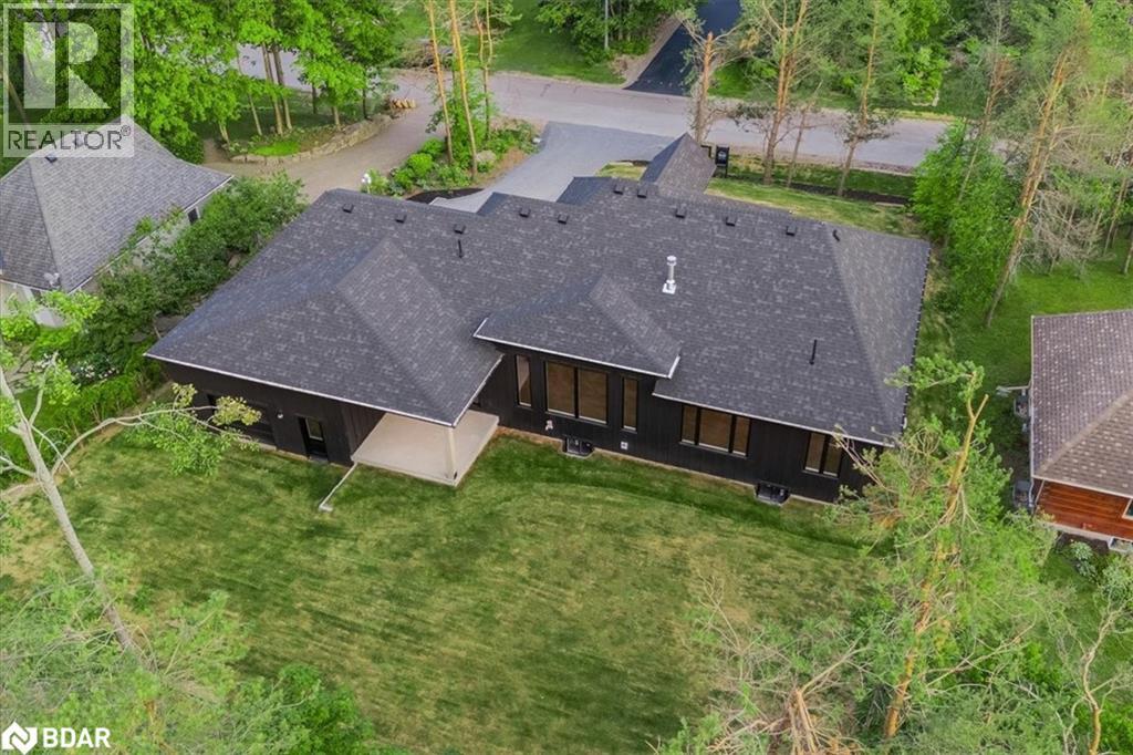 Photo 34 of 32 Alpine Way, Oromedonte ON