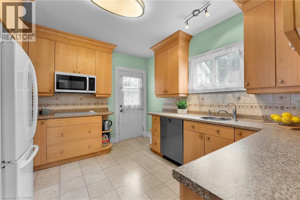 Photo 16 of 14 Fitch Street, Welland ON