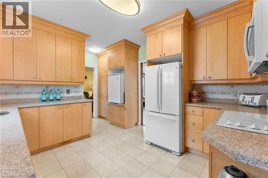 Photo 19 of 14 Fitch Street, Welland ON