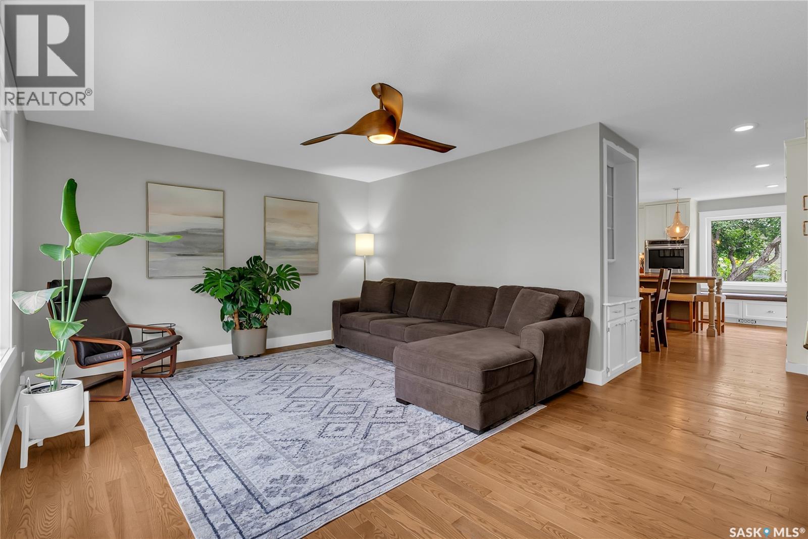 Photo 4 of 11 Grosvenor Crescent, Saskatoon SK