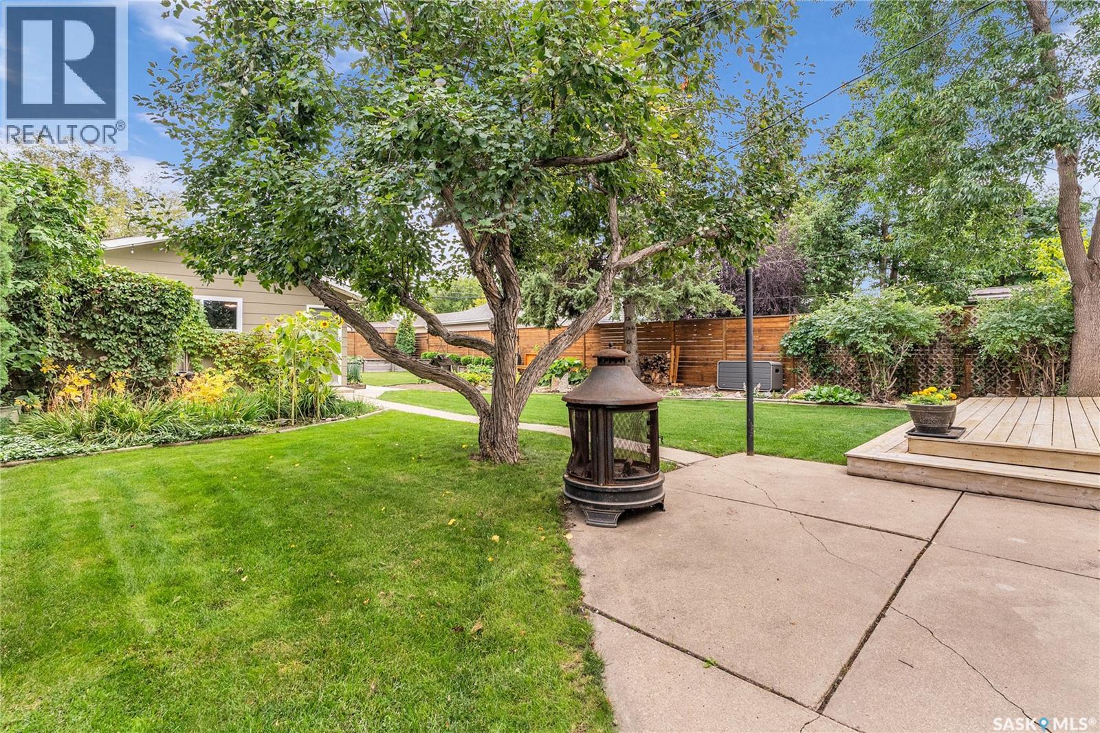 Photo 42 of 11 Grosvenor Crescent, Saskatoon SK