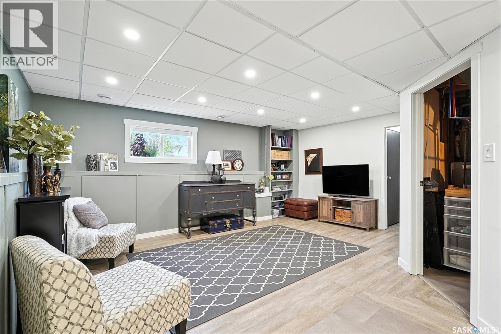 Photo 17 of 229 2nd Street E, Vanscoy SK