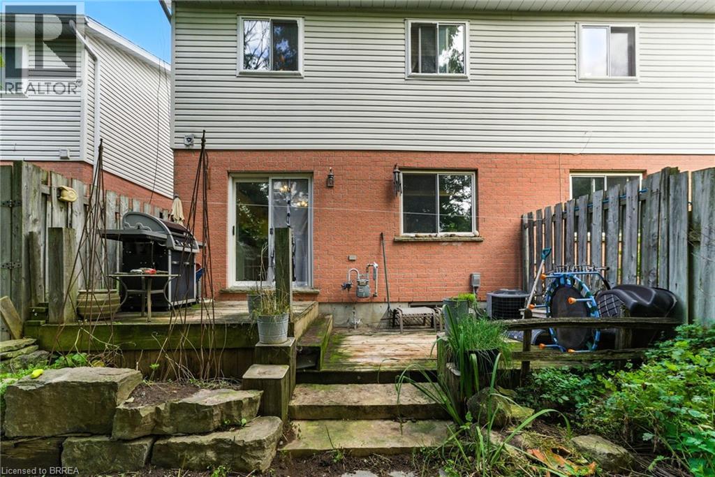 Photo 20 of 16 Graystone Court, Paris ON