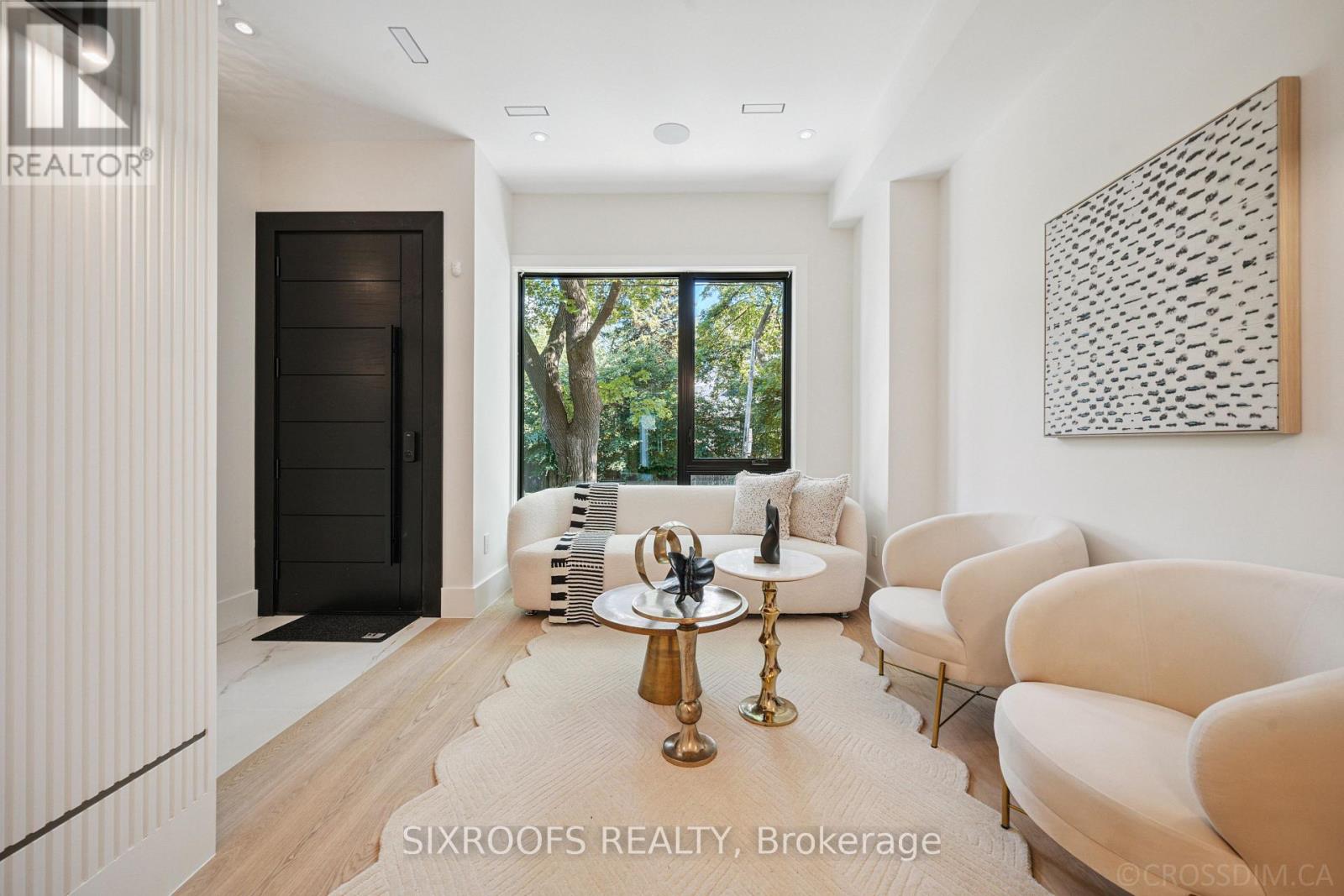 Photo 10 of 44 A Alcina Avenue, Toronto ON