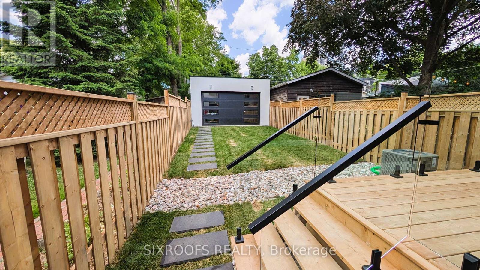 Photo 47 of 44 A Alcina Avenue, Toronto ON