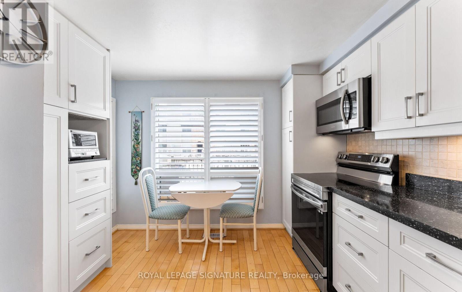 Photo 14 of 74 Dutch Myrtle Way, Toronto ON