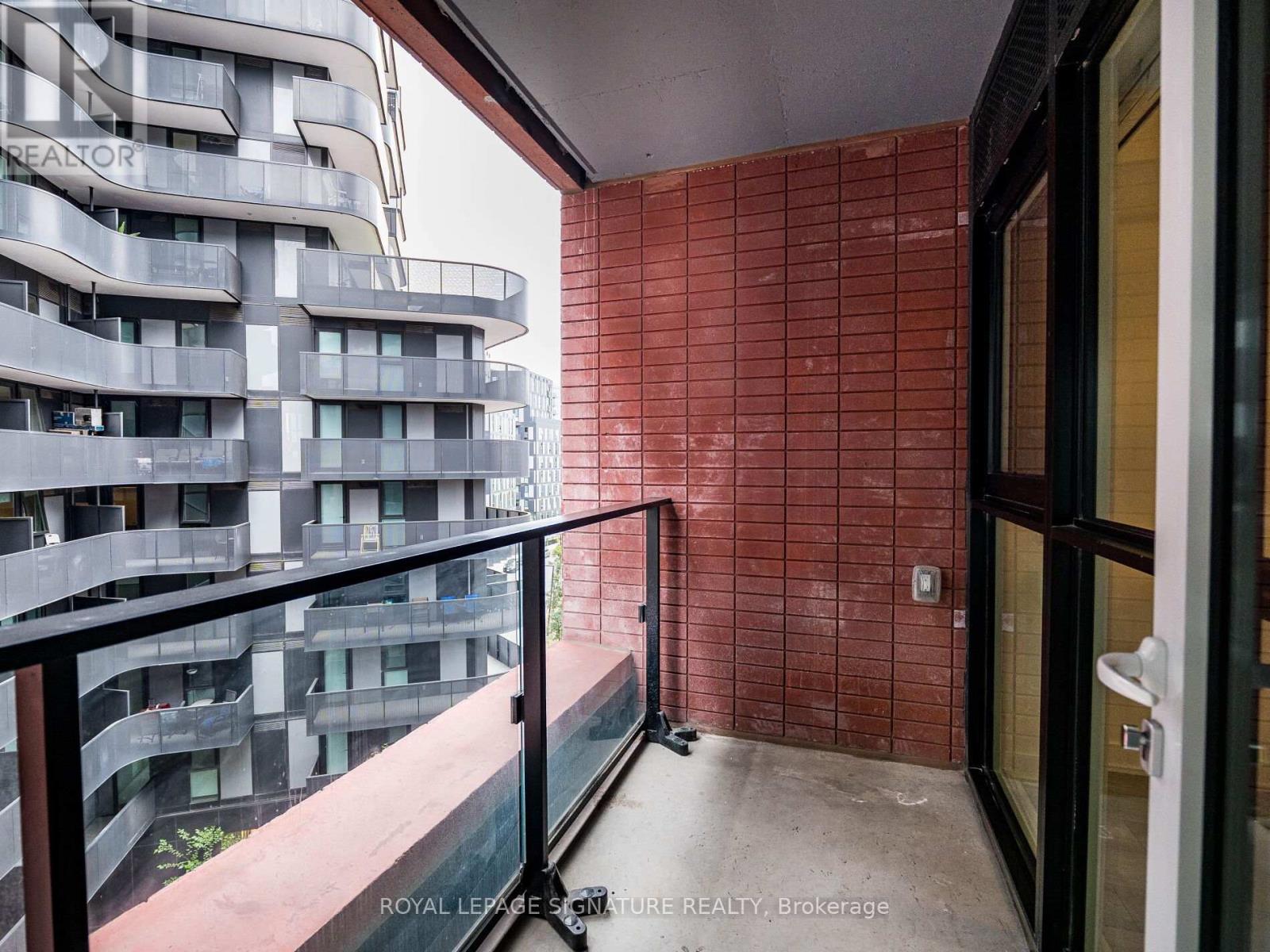 Photo 41 of 525 8 Tippett Road, Toronto ON