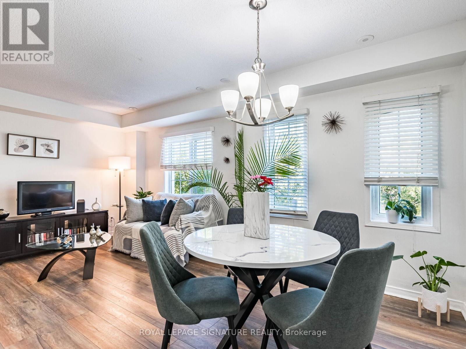 Photo 15 of 11 3055 Elmcreek Road, Mississauga ON