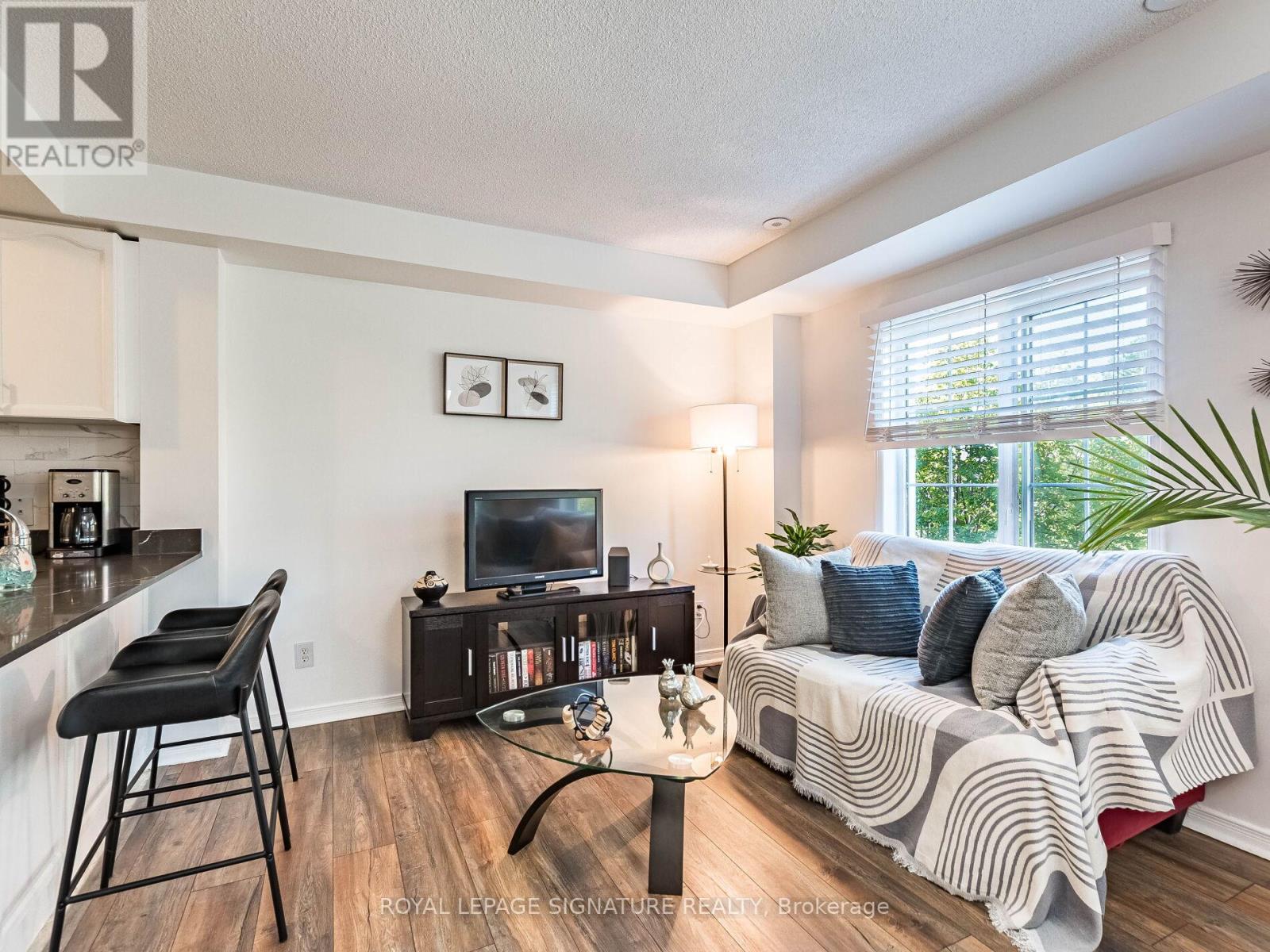 Photo 17 of 11 3055 Elmcreek Road, Mississauga ON