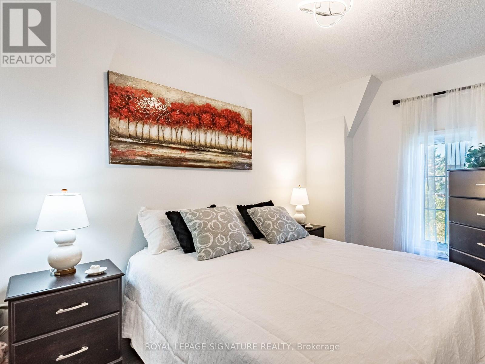 Photo 20 of 11 3055 Elmcreek Road, Mississauga ON