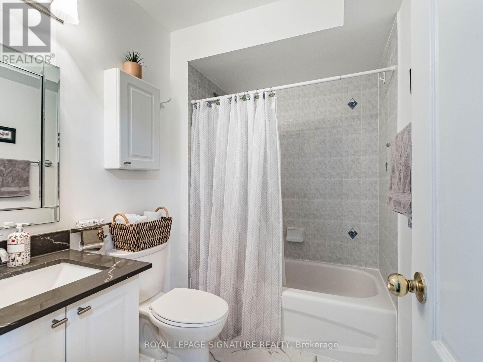 Photo 26 of 11 3055 Elmcreek Road, Mississauga ON