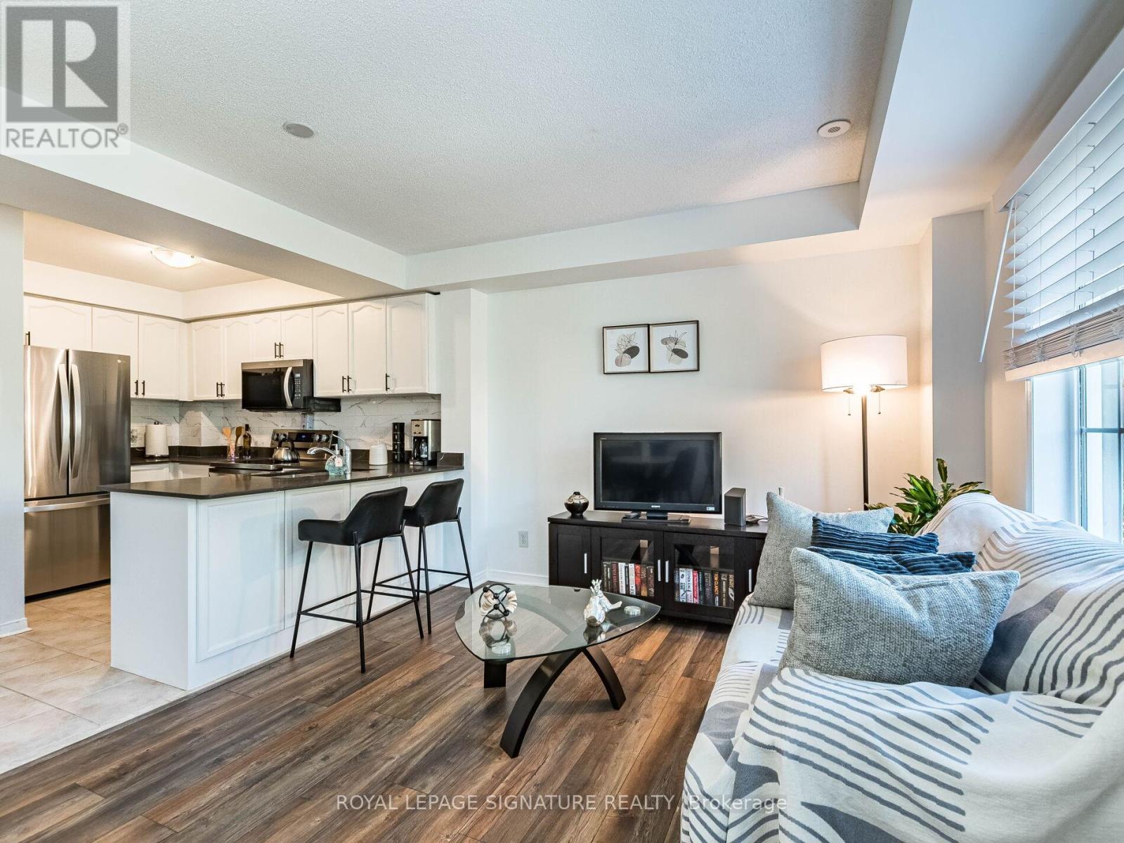 Photo 18 of 11 3055 Elmcreek Road, Mississauga ON